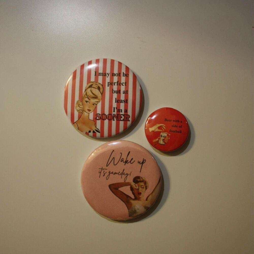 Game day buttons